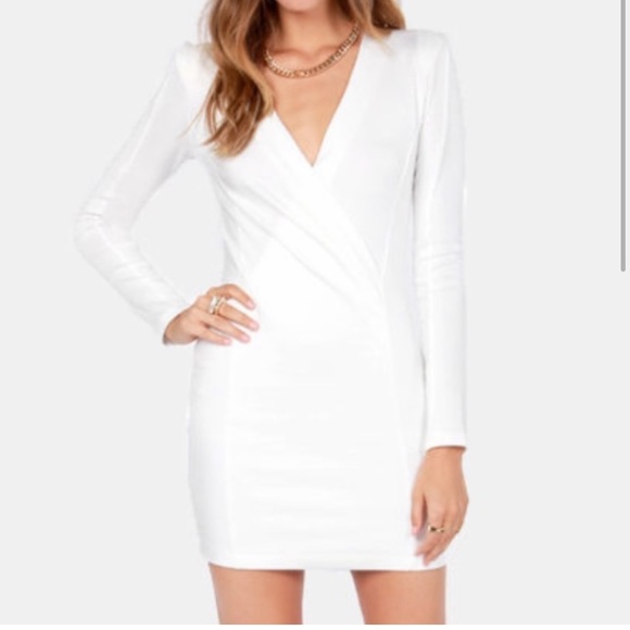 Lulu’s Ivory Bodycon 🕊 - Picture 2 of 7